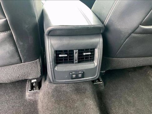 Used 2020 Toyota Avalon XSE image 25