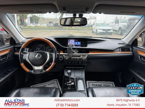 Used 2013 Lexus ES 300h w/ Luxury Pkg FWD image 48