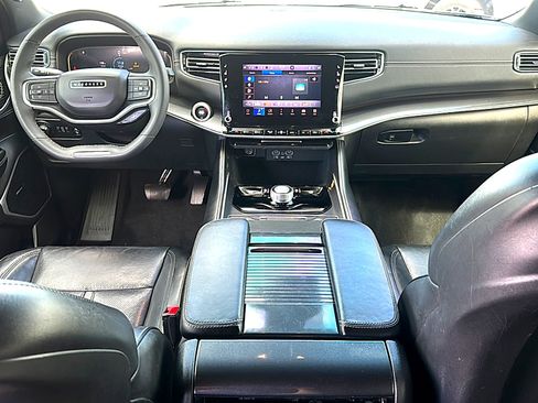 Used 2022 Jeep Wagoneer Series I RWD image 21