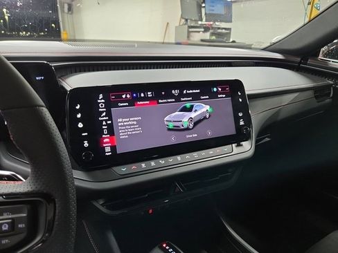 Used 2025 Dodge Charger R/T Scat Pack w/ Track Pack image 10