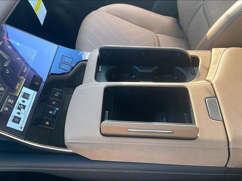 New 2026 INFINITI QX80 Luxe RWD image 15