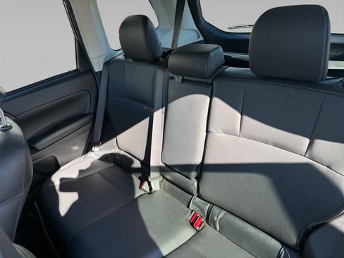 Used 2018 Subaru Forester 2.5i Limited image 13