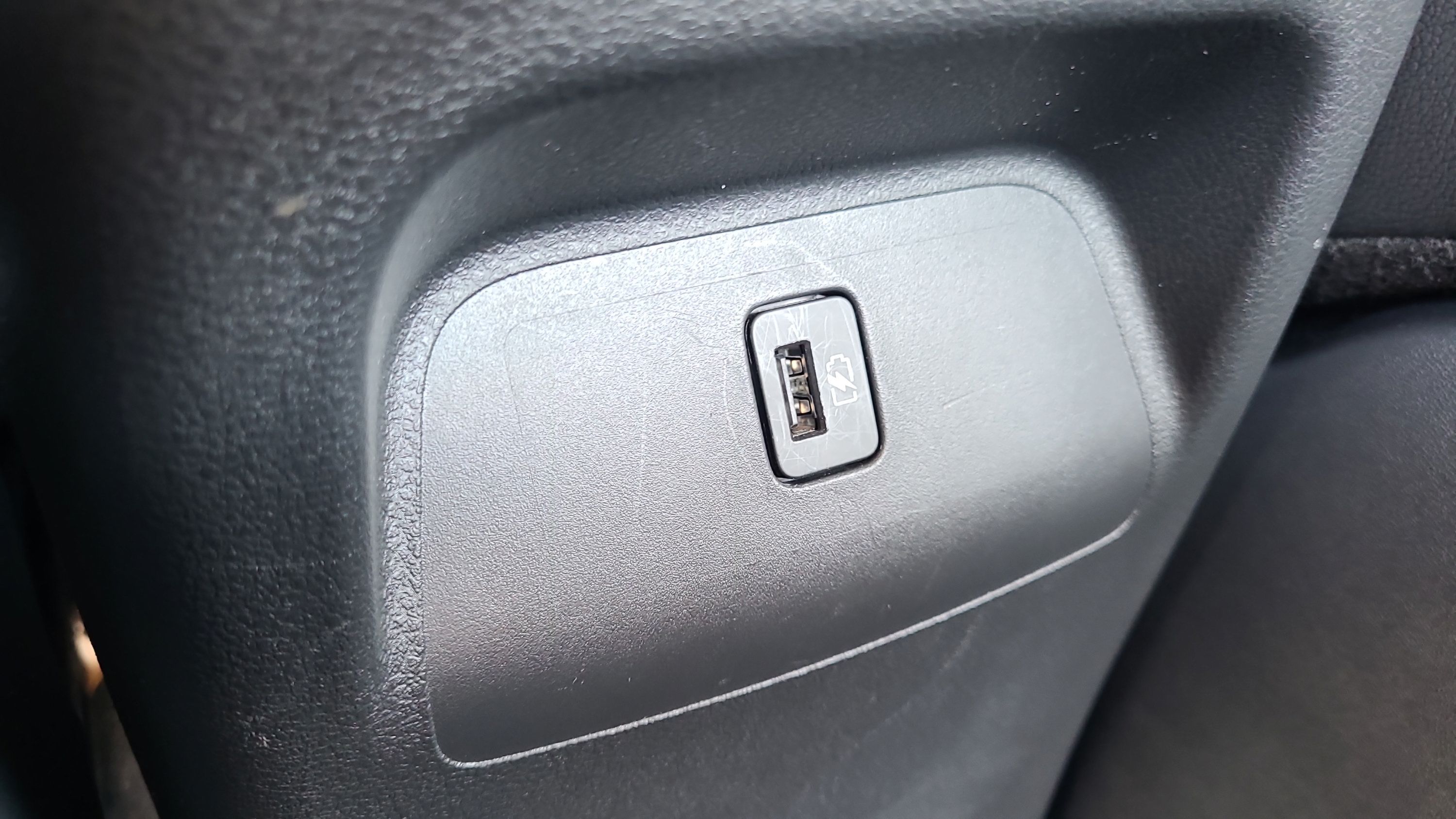 Used 2024 Nissan Sentra SR w/ SR Premium Package FWD image 16