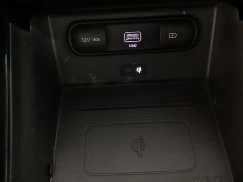 Used 2022 Kia Telluride EX w/ EX Premium Package image 36