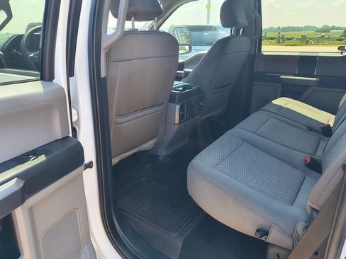 Used 2022 Ford F250 XLT w/ FX4 Off-Road Package AWD/4WD image 11
