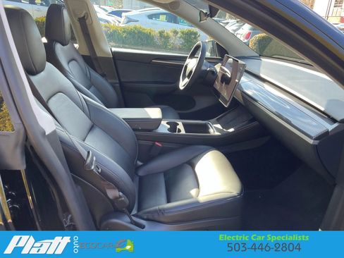 Used 2023 Tesla Model Y Long Range image 57