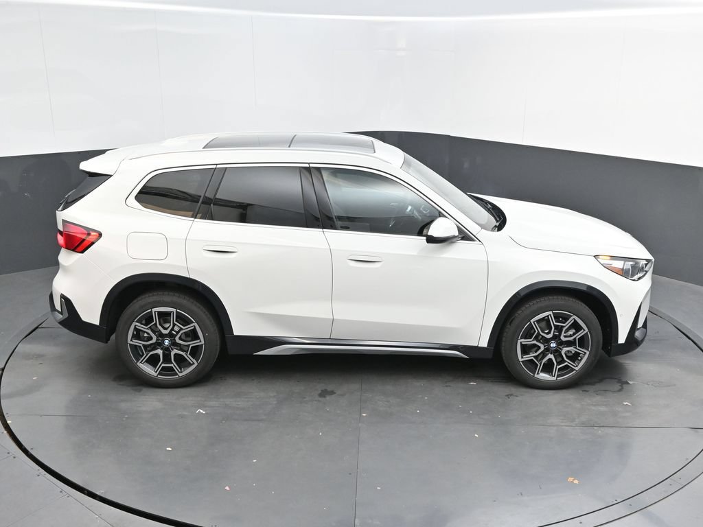New 2026 BMW X1 xDrive28i w/ Convenience Package AWD/4WD image 39