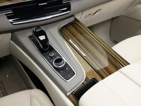 Used 2021 Cadillac Escalade Premium Luxury Platinum w/ LPO, Radiant Package image 16