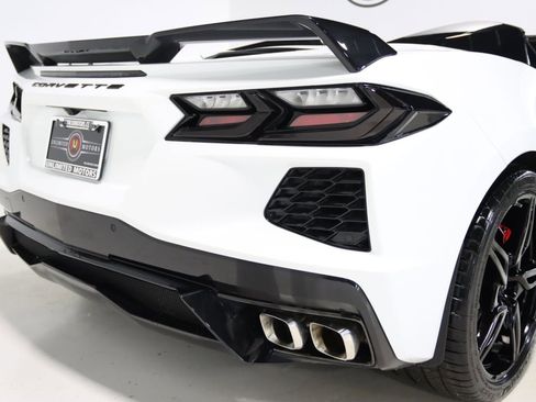 Used 2024 Chevrolet Corvette Stingray Premium Conv w/ Z51 Performance Package RWD image 13