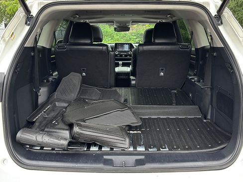 Used 2021 Toyota Highlander Limited AWD/4WD image 21