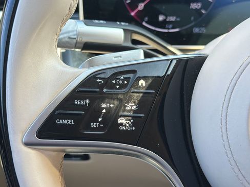 Certified 2022 Mercedes-Benz S 500 4MATIC image 39