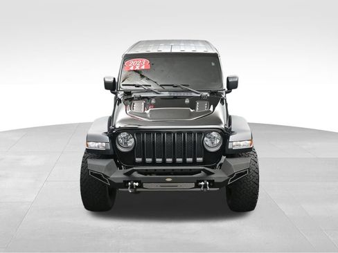 Used 2023 Jeep Wrangler Unlimited Rubicon w/ Cold Weather Group AWD/4WD image 39