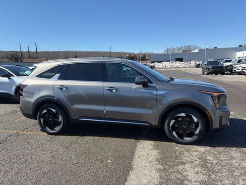 New 2026 Kia Sorento EX image 2