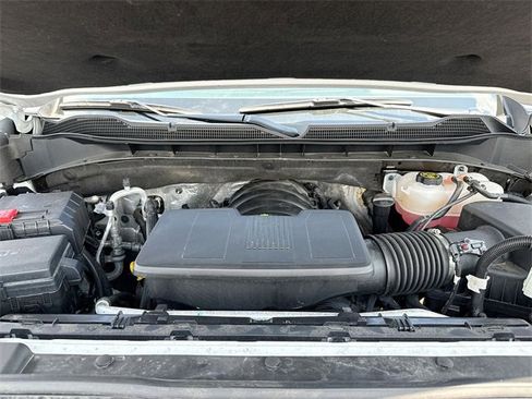 Used 2024 Chevrolet Silverado 1500 ZR2 w/ Technology Package image 26