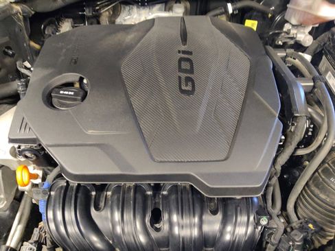 Used 2022 Hyundai Santa Fe XRT image 30