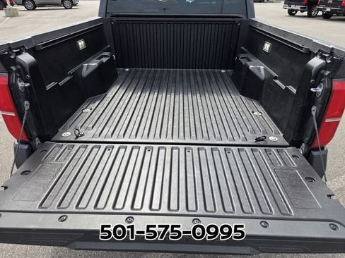 Used 2024 Toyota Tacoma TRD Off-Road AWD/4WD image 8