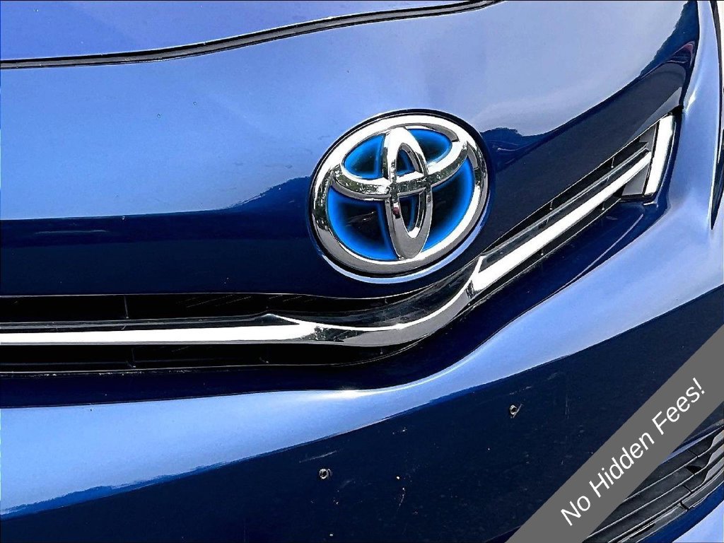 Used 2012 Toyota Prius V Two FWD image 19