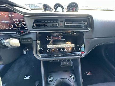 Certified 2025 Nissan Z Performance w/ Floor Mat Package image 12