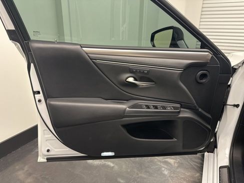 Used 2021 Lexus ES 350 F Sport w/ Accessory Package 2 image 16