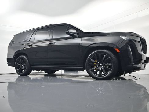 Used 2021 Cadillac Escalade Sport w/ Driver Assist Tech Package AWD/4WD image 44