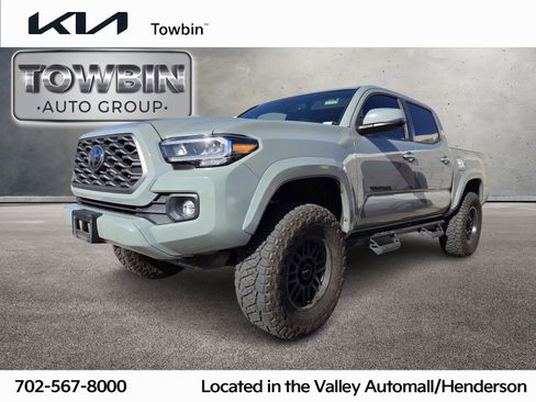 Used 2022 Toyota Tacoma TRD Sport image 1