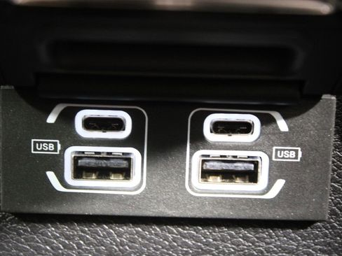 Used 2021 Jeep Wrangler Unlimited Rubicon image 31