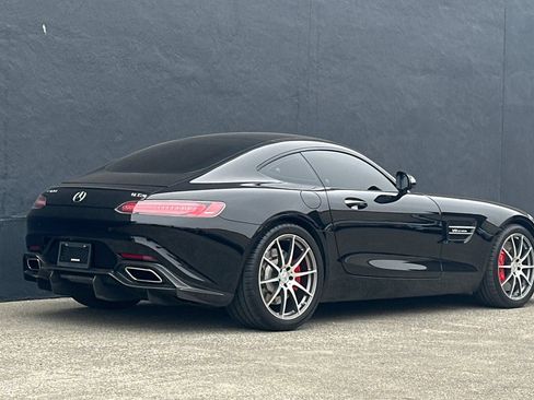 Used 2016 Mercedes-Benz AMG GT S image 2