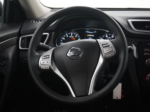 Used 2014 Nissan Rogue S FWD image 16