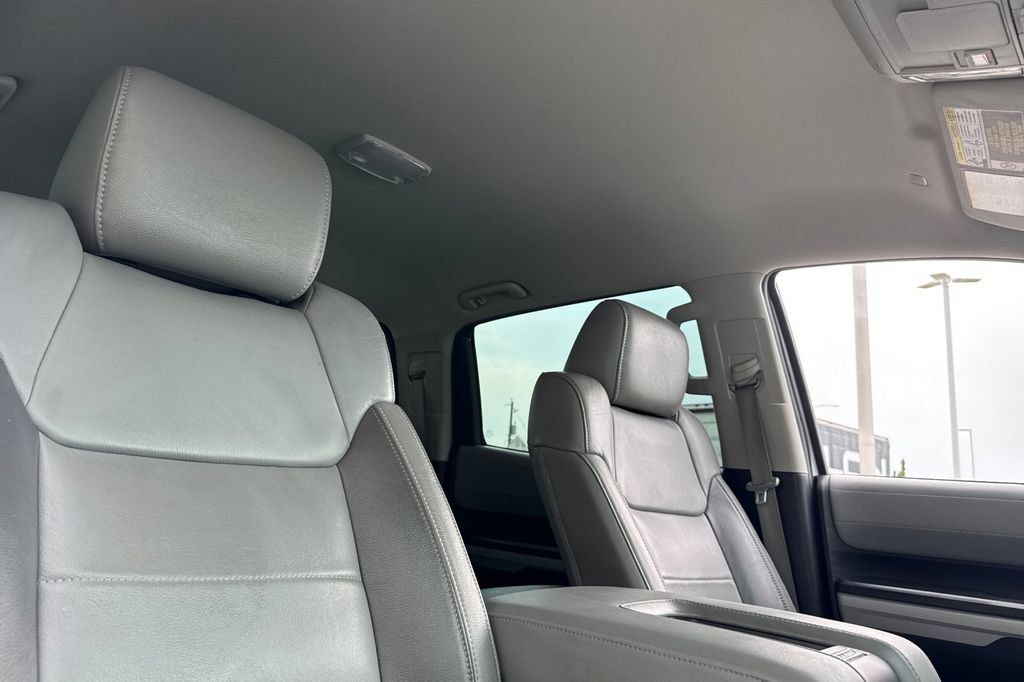 Used 2020 Toyota Tundra Limited w/ Limited Premium Package AWD/4WD image 18