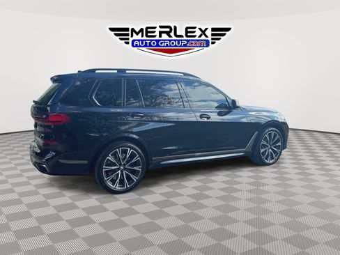 Used 2020 BMW X7 M50i w/ Dynamic Handling Package AWD/4WD image 9