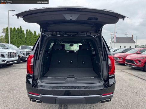 New 2026 GMC Yukon Denali Ultimate AWD/4WD image 5