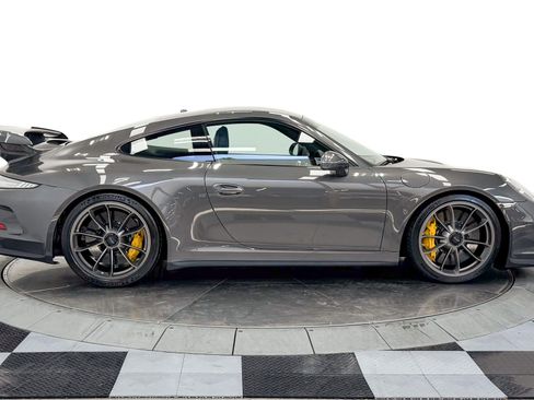 Used 2015 Porsche 911 GT3 RWD image 36