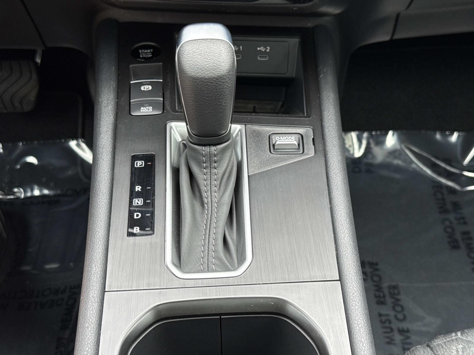 Used 2026 Nissan Kicks SV w/ SV Premium Package AWD/4WD image 14