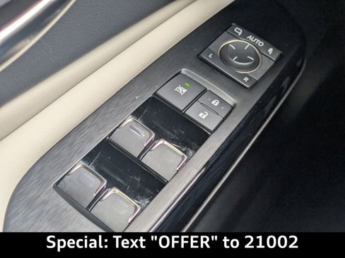 Used 2025 Lexus ES 350 w/ Premium Package image 26
