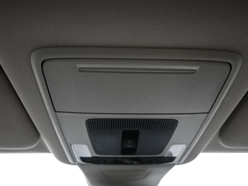 Certified 2025 Honda CR-V EX image 17