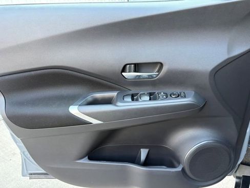 Certified 2023 Nissan Kicks SV image 11