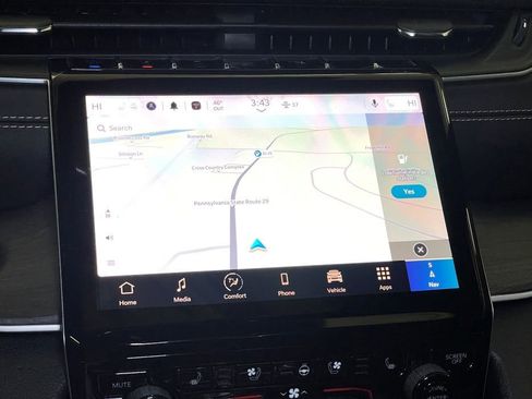 New 2024 Jeep Grand Cherokee Limited 4xe w/ Luxury Tech Group II image 34