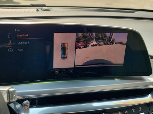 Used 2024 Cadillac Lyriq Sport RWD image 20