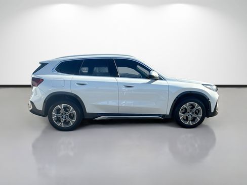 Used 2024 BMW X1 xDrive28i w/ Technology Package AWD/4WD image 2