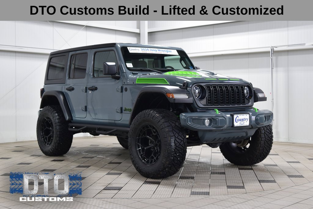 Used 2024 Jeep Wrangler Unlimited Rubicon w/ Safety Group AWD/4WD image 1