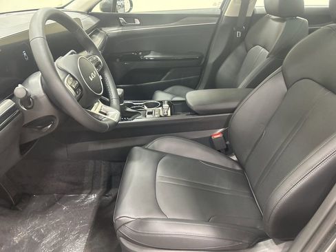 New 2026 Kia K5 EX image 9