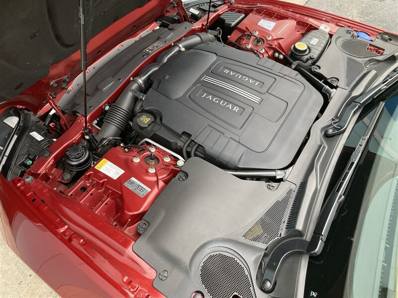 Used 2012 Jaguar XK Convertible RWD image 36
