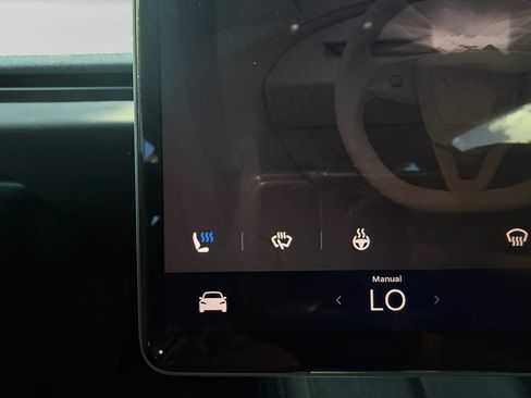 Used 2025 Tesla Model 3 Long Range RWD image 19