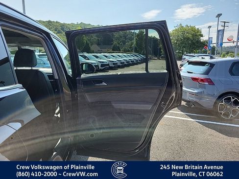 Certified 2023 Volkswagen Atlas SE w/ Panoramic Sunroof Package AWD/4WD image 46