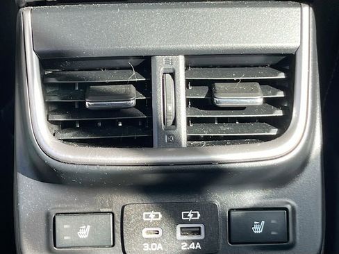 Used 2023 Subaru Legacy Limited AWD/4WD image 26