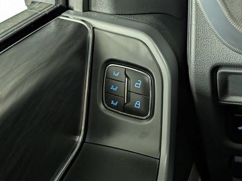 Used 2025 Ford F150 Lariat w/ Equipment Group 502A High AWD/4WD image 28