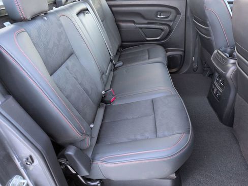 Used 2020 Nissan Titan PRO-4X image 30