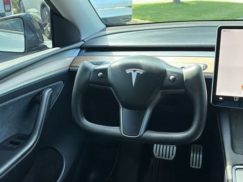 Used 2023 Tesla Model Y Performance AWD/4WD image 20