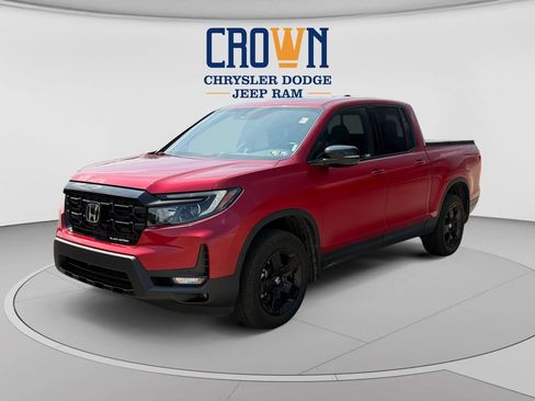 Used 2025 Honda Ridgeline Black Edition image 7