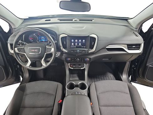 Used 2023 GMC Terrain SLE w/ Driver Convenience Package FWD image 11